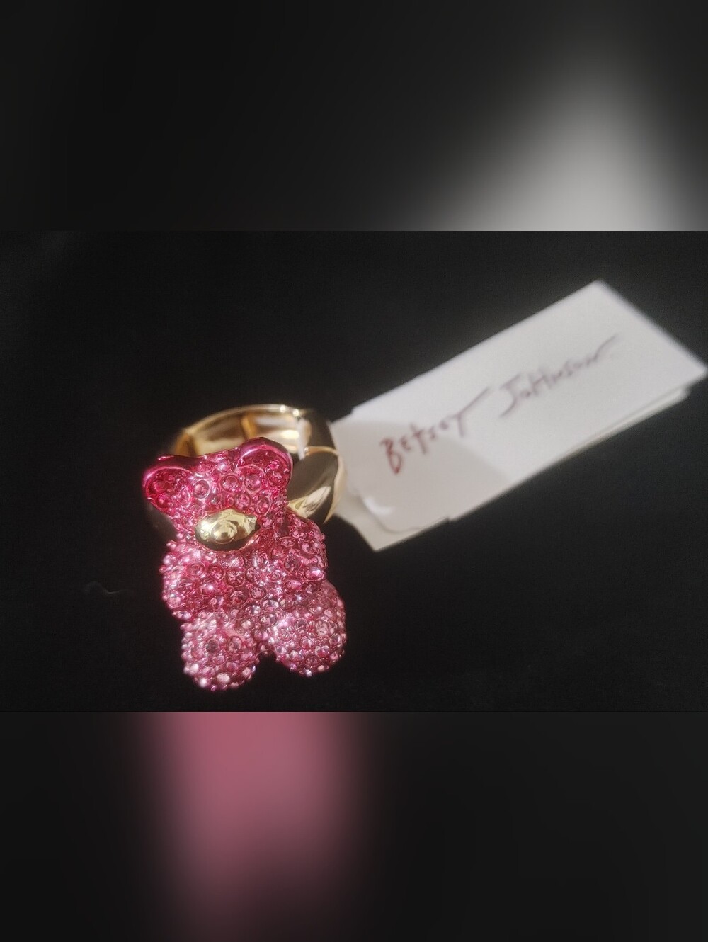 BNWT Viral Betsey Johnson Pink Crystal Teddy Gummy Bear Stretch Ring